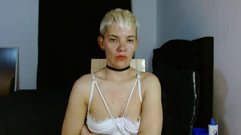 Noah Askew online show from April 25, 5:42 am