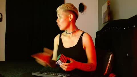 Noah Askew online show from January 16, 7:17 am