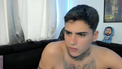 Snapshot of mad_maxxx1 chatting on February 12, 4:44 pm max online show from February 12, 4:44 pm