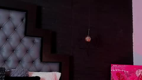 Snapshot of madame_lilith chatting on September 29, 11:20 am madame lilith online show from September 29, 11:20 am