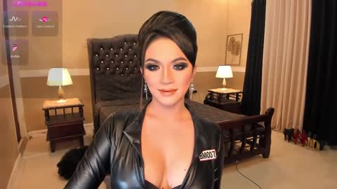 Alison Kloss online show from January 13, 11:38 pm