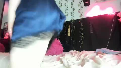 Maddi Avalon online show from February 3, 6:40 am