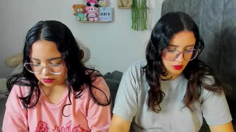 Maddie and Chelsea online show from September 15, 9:22 am