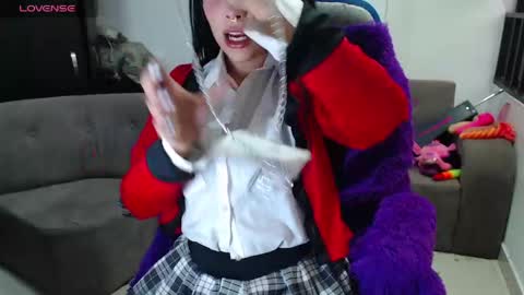 maddiie and clyde online show from April 3, 10:28 pm