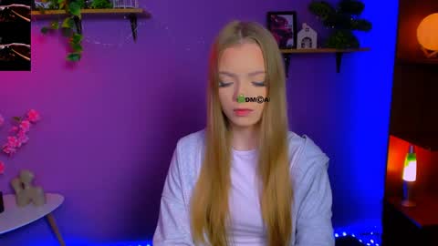 maddy moah online show from May 20, 5:04 am