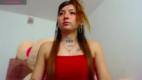 madelen_2 online show from April 8, 10:35 pm