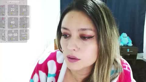 Madelheine online show from February 3, 3:04 am