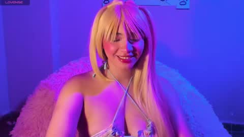 Madeline  online show from March 3, 12:15 am