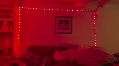 Madie Ray online show from March 2, 9:05 am