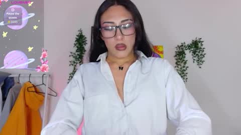 Madison Rey online show from March 5, 4:49 pm