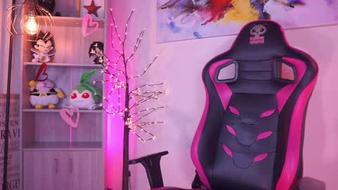 Madison   online show from March 6, 12:41 pm