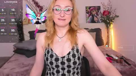 Snapshot of madissonkiss chatting on September 10, 1:50 am Madisson online show from September 10, 1:50 am