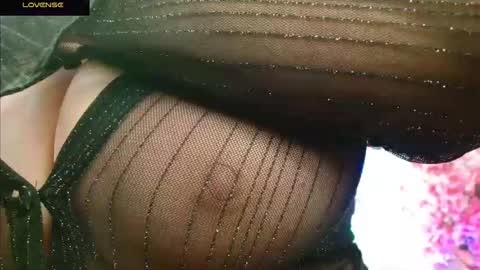 Leena online show from May 5, 4:08 am