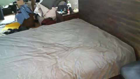 Guigui online show from March 22, 1:26 pm