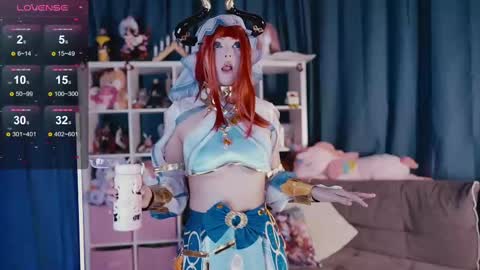 Snapshot of madnessalise chatting on February 25, 7:16 pm Alice online show from February 25, 7:16 pm