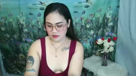 mae_hottie69 online show from October 15, 12:06 pm