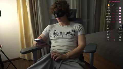 Mike XMaestro 3369 online show from October 10, 9:41 pm