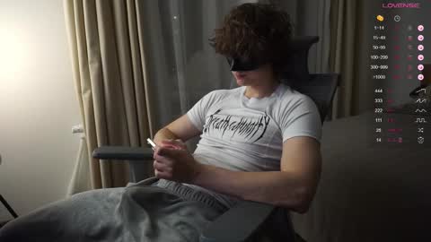 Mike XMaestro 3369 online show from November 15, 8:32 pm