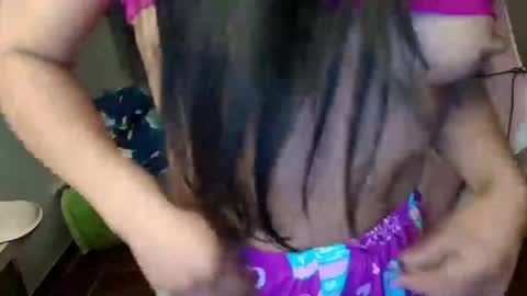 maferchavez88 online show from May 6, 2:17 am
