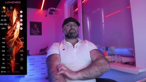 Magabear online show from May 29, 9:18 am