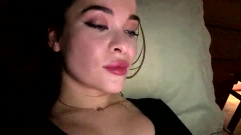 magggg658318 online show from January 8, 5:19 pm