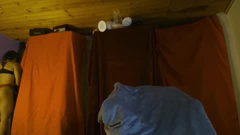 maggie_fit online show from March 10, 1:23 am