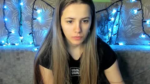 Maggie online show from February 24, 5:22 am