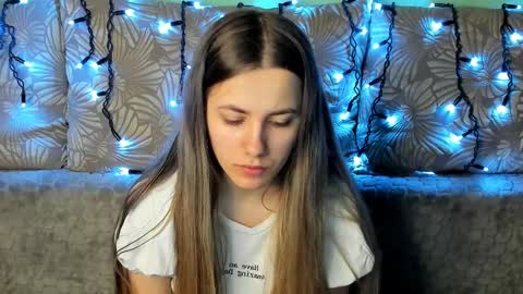 Maggie online show from March 4, 3:44 am