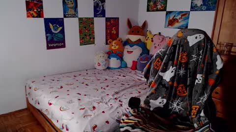 Magdalene Swaggy online show from November 28, 5:09 pm