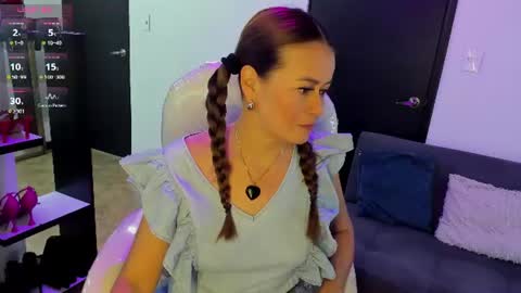 Maghenta-MS mature online show from June 29, 12:16 pm