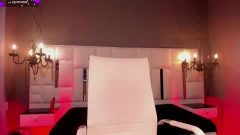 Magic isis  online show from March 4, 4:31 am