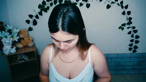 Snapshot of magic_katarina_ chatting on February 7, 6:45 am magic_katarina_ online show from February 7, 6:45 am