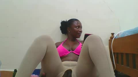 magic_koko3 online show from October 12, 1:31 am