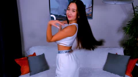 magic_phoenix online show from January 22, 4:44 pm