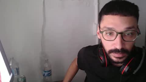 Snapshot of magicjawn chatting on October 29, 8:09 pm magicjawn online show from October 29, 8:09 pm