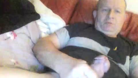 magicman250 online show from October 29, 6:04 am