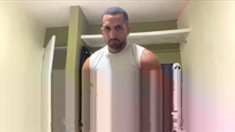 magnus_jones8105 online show from November 25, 3:27 am