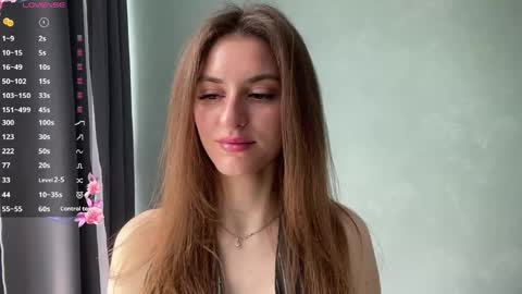 M I A online show from May 27, 8:11 am