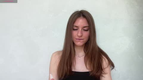 M I A online show from May 22, 8:43 am