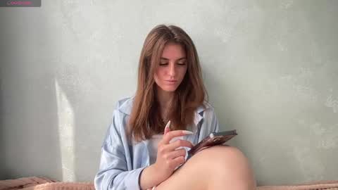 M I A online show from May 12, 8:56 am