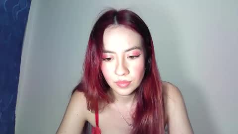 Snapshot of maiarosse_ chatting on September 28, 3:37 am MaiaRosse  online show from September 28, 3:37 am