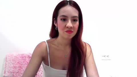 Snapshot of maiarosse_ chatting on January 7, 5:01 am MaiaRosse  online show from January 7, 5:01 am