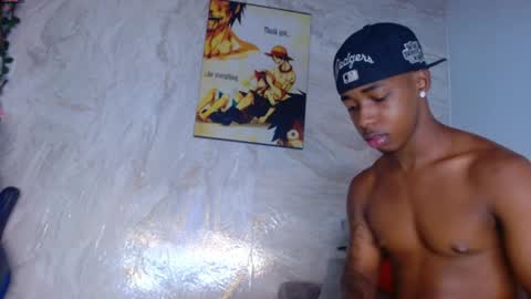 maicoljorda1 online show from May 30, 4:22 am