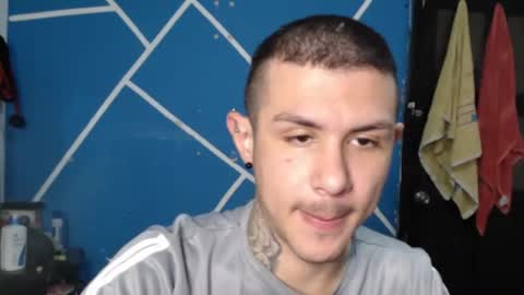 maikjameshot online show from January 18, 1:58 am