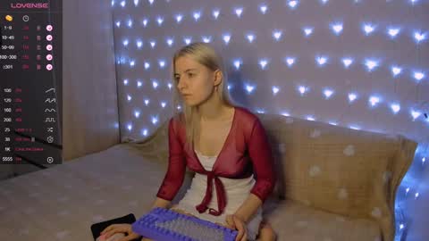 Your kitty online show from January 10, 3:37 pm