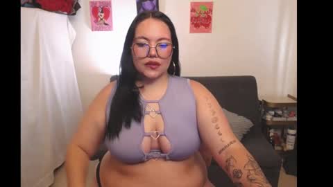 Snapshot of maily_888 chatting on October 18, 7:51 pm maily online show from October 18, 7:51 pm