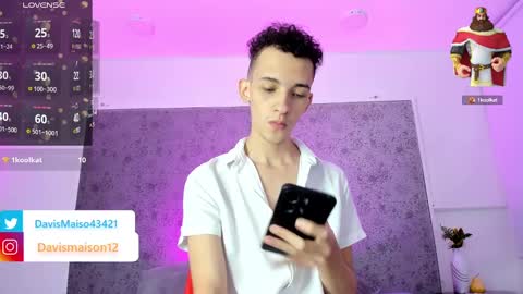 Maison Davis online show from February 14, 12:51 am