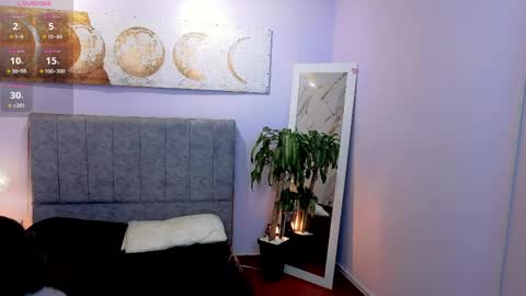 MAITE STONE1 online show from April 12, 8:18 am