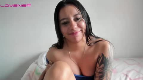 Snapshot of majo_rose chatting on January 24, 7:39 pm MAJO ROSE online show from January 24, 7:39 pm