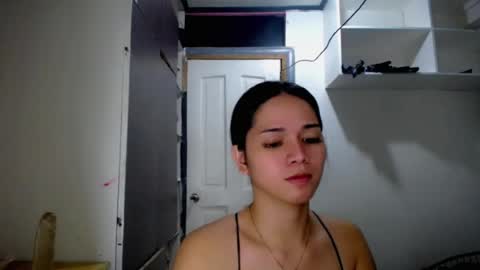 makememoan4uxoxo online show from July 24, 11:40 am